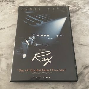 Ray - starring Jamie Foxx DVD